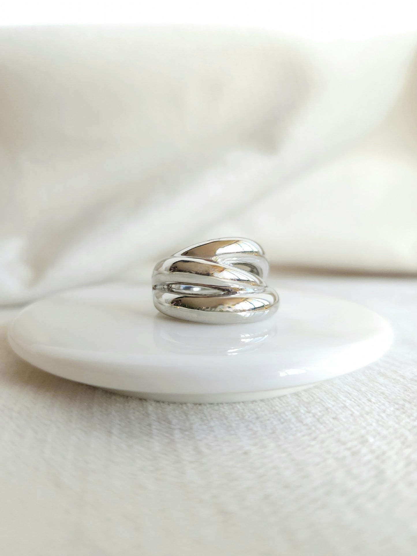 Anillo trois